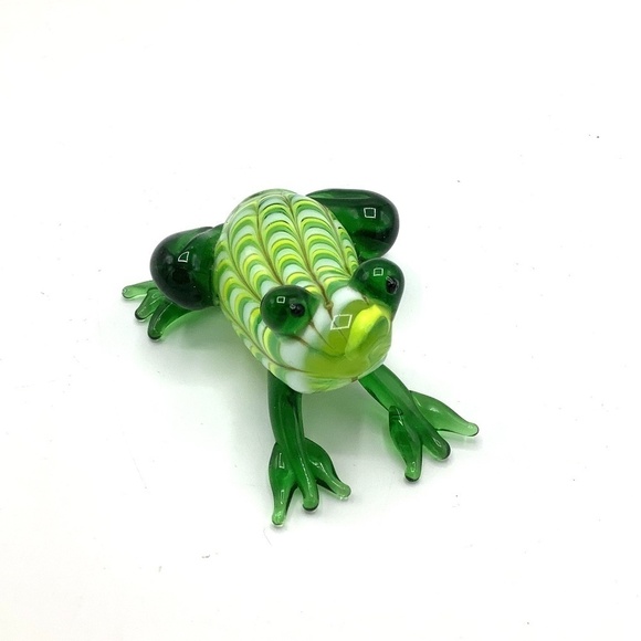 Handmade Glass Frog Trinket Figurine - Picture 3 of 11